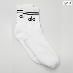 NWT ALO Unisex Half-Crew Throwback Sock